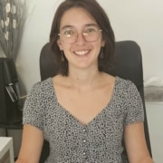 Léa LHUISSIER